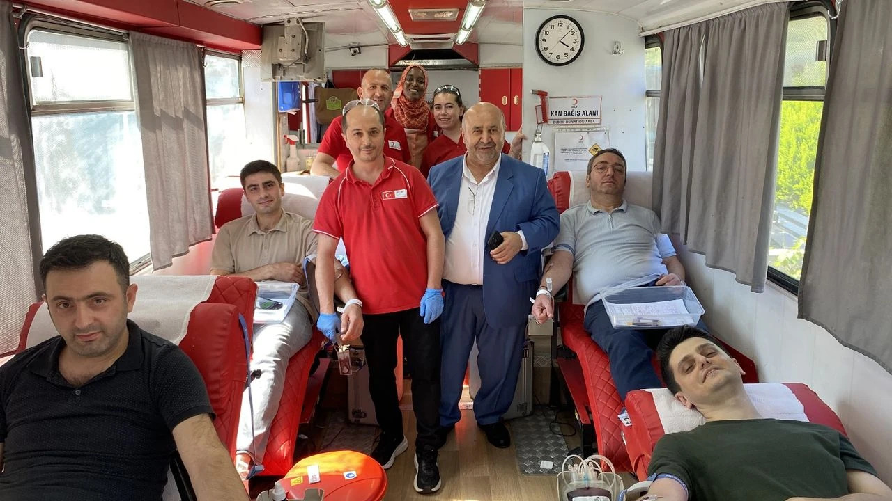 Kan için seferber oldular hayat kurtarmak için sıraya girdiler