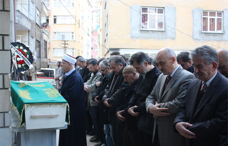 Kuşadası emniyet müdürünün acı günü