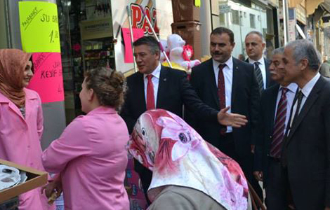 MHP Akaabatta estiriyor.