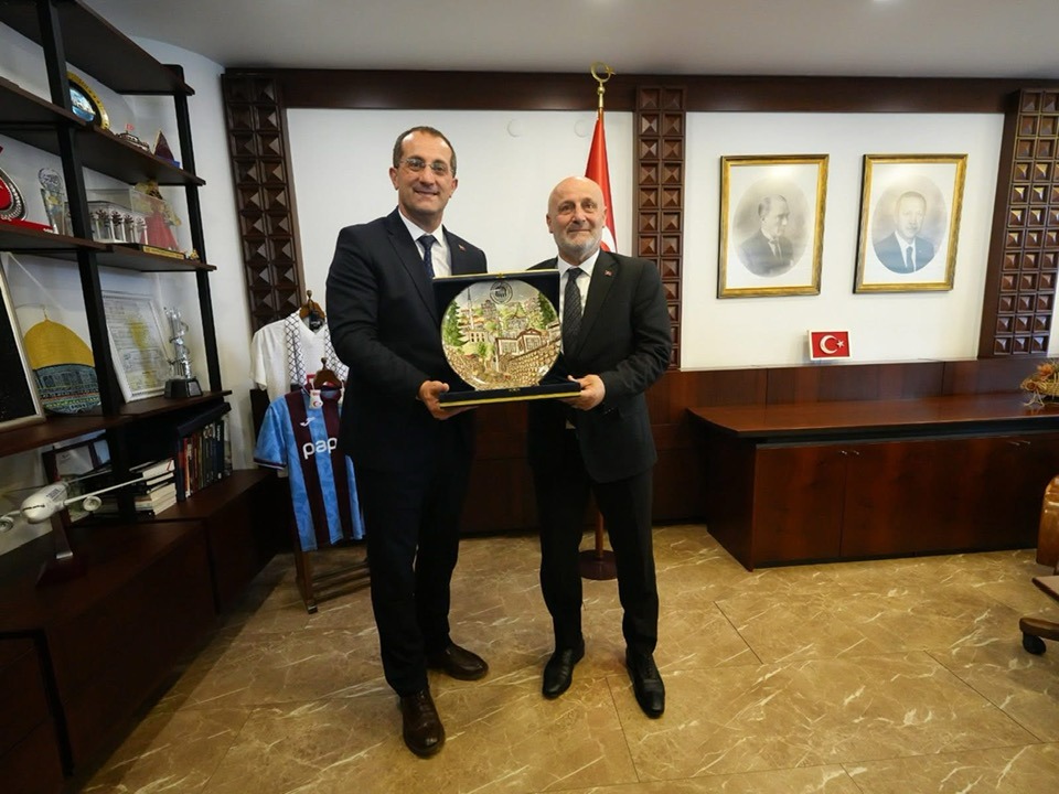 MHP'DEN AKÇAABAT'A ÇIKARMA