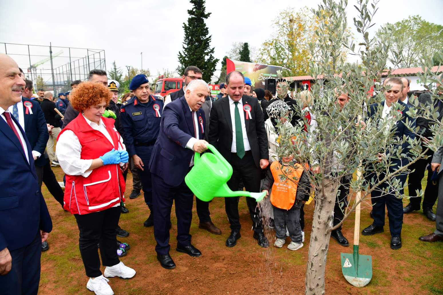 Milli Ağaçlandırma Günü’nde Fidanlar Toprakla Buluştu