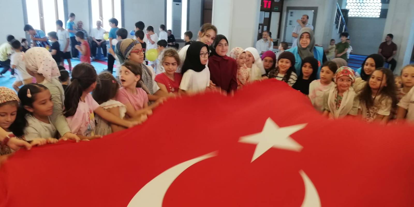 NASRETTİN HOCA ÇOCUKLARLA BULUŞTU.