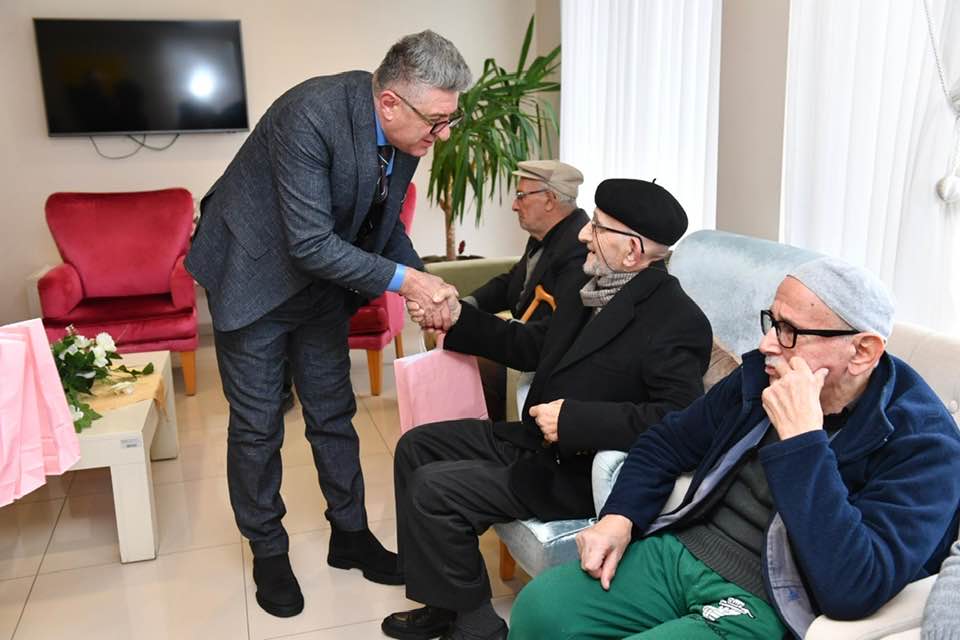 ORTAH�SAR BELED�YES�, HUZUREV� SAK�NLER�N�N YEN� YILINI KUTLADI

