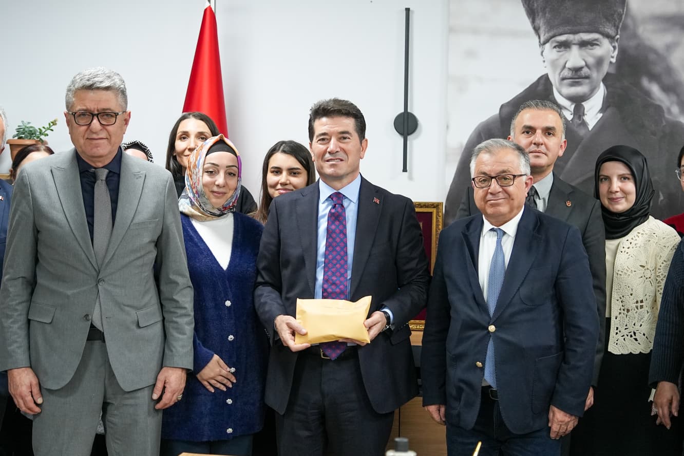 ORTAH�SAR BELED�YES� PERSONEL�NDEN BURS KAMPANYASINA 721 B�N TL DESTEK