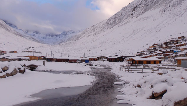 Rize'de kar kendini gsterdi!
