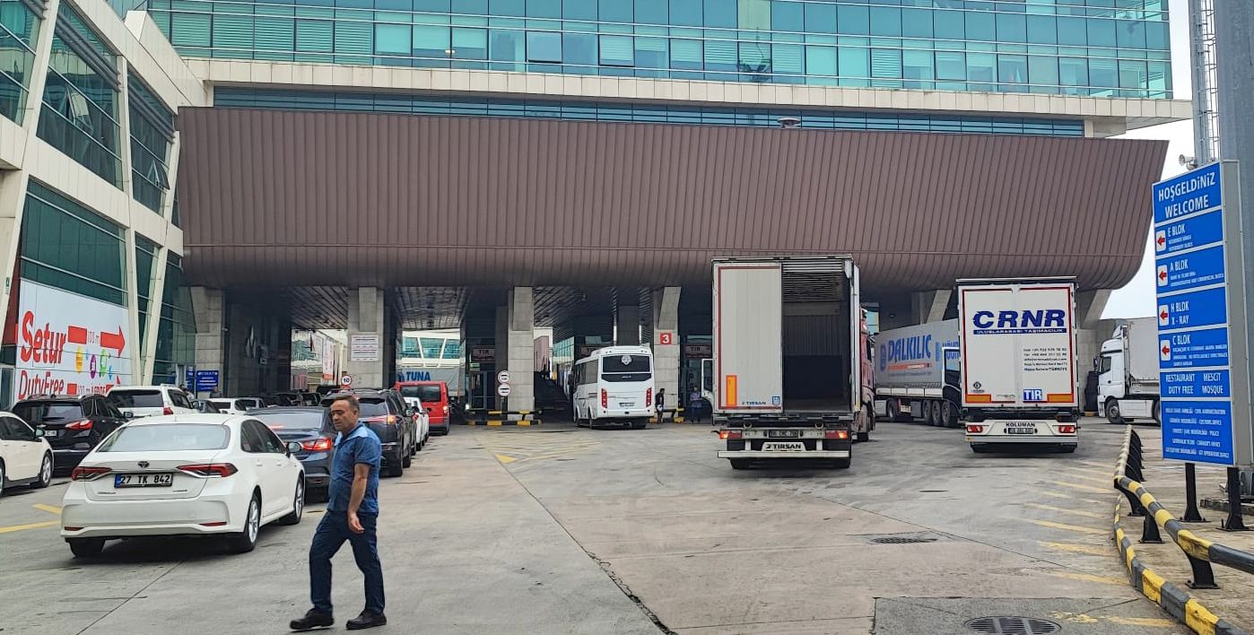 Sarp’ta personel sayısı artırılmalı, fiziki şartlar iyileştirilmeli