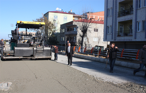 Söğütlü de yollar harika