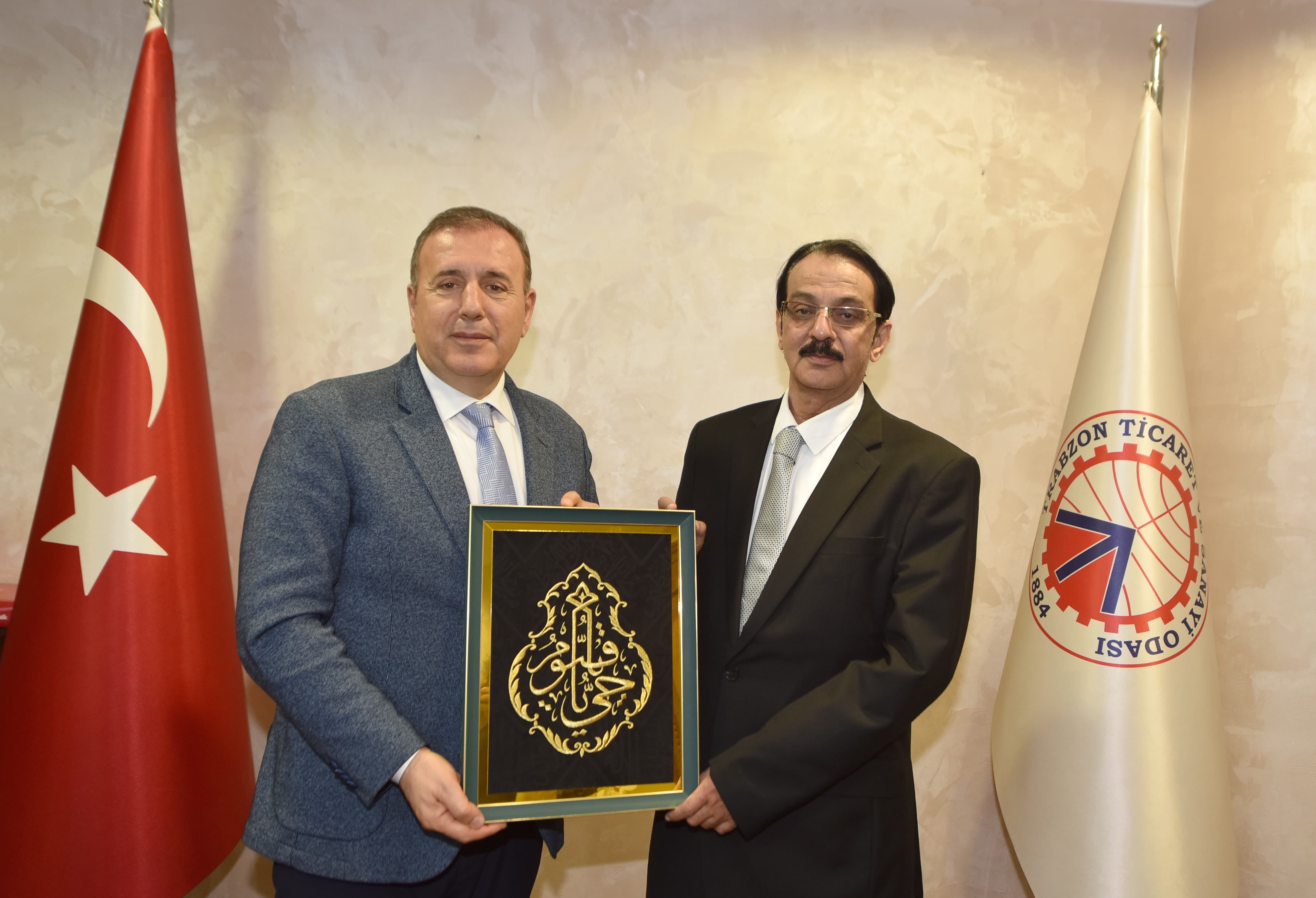 Suudi Arabistanl gazeteci ve sosyal medya fenomenleri Trabzon'da
