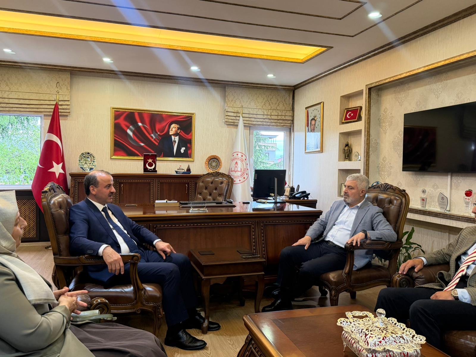 TDED Trabzon Şubesi’nden İl Milli Eğitim Müdürü Hasan Uygun’a ziyaret