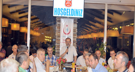 Trabzon 112 Acil Salk Hizmetleri alanlar iftarda bir araya geldi.