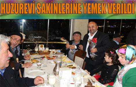 Trabzon huzurevi sakinlerine yemek verildi.