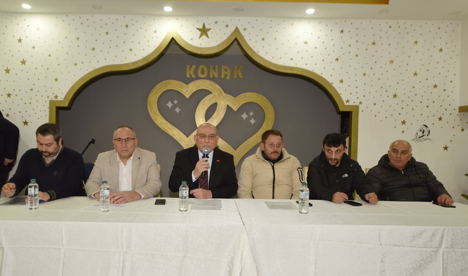 Trabzon Otel ve Kahveciler Esnaf Odas�'nda Olgun �apkuno�lu yeniden ba�kan se�ildi
