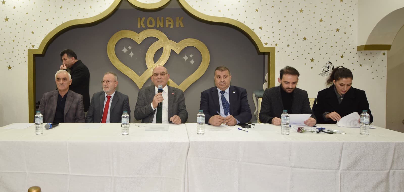 Trabzon Terziler Odas�'nda Hac� Ahmet Ulusoy ba�kan se�ildi
