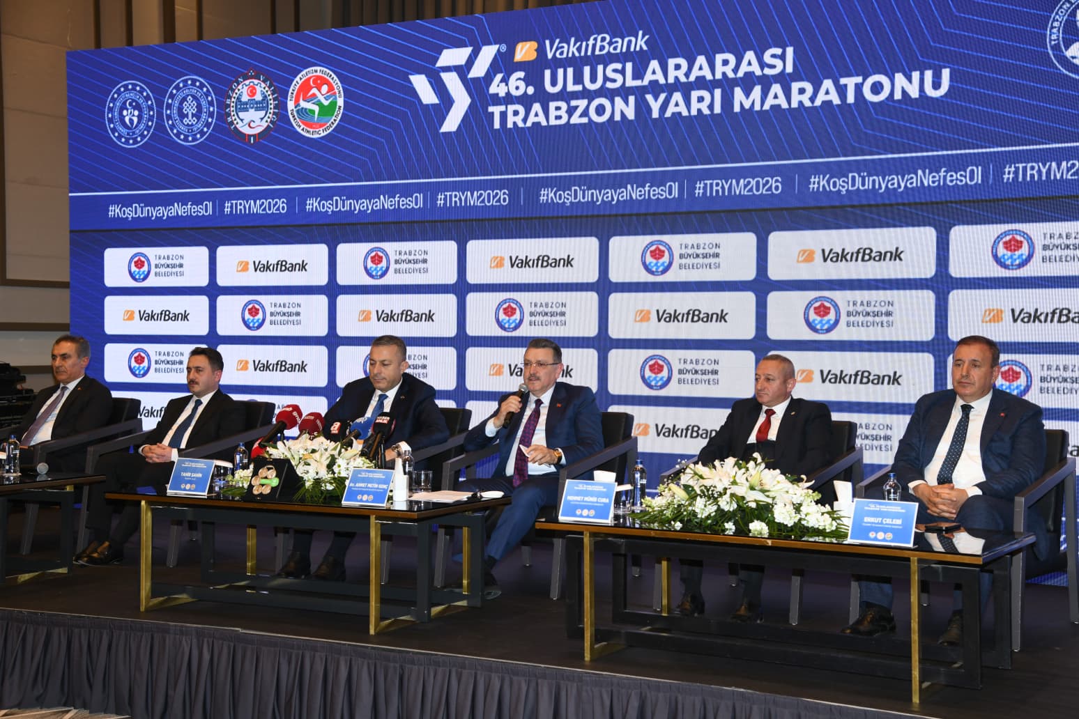 TRABZON�DAN D�NYAYA MESAJ VER�LECEK
