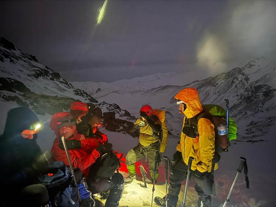 Trabzonlu da�c�lar Demirkap� Tepesi zirvesinde!

