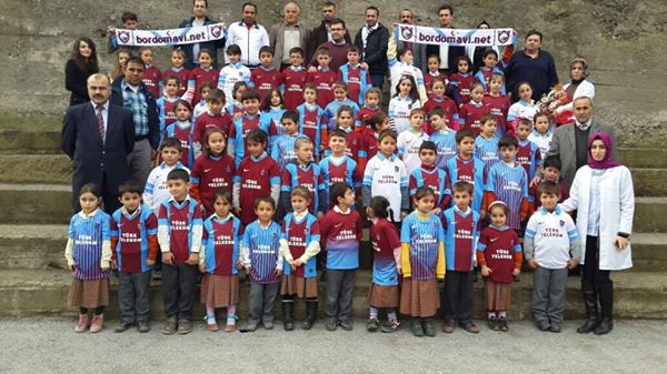 Trabzonspor'un etkin taraftar grubundan anlaml kampanya
