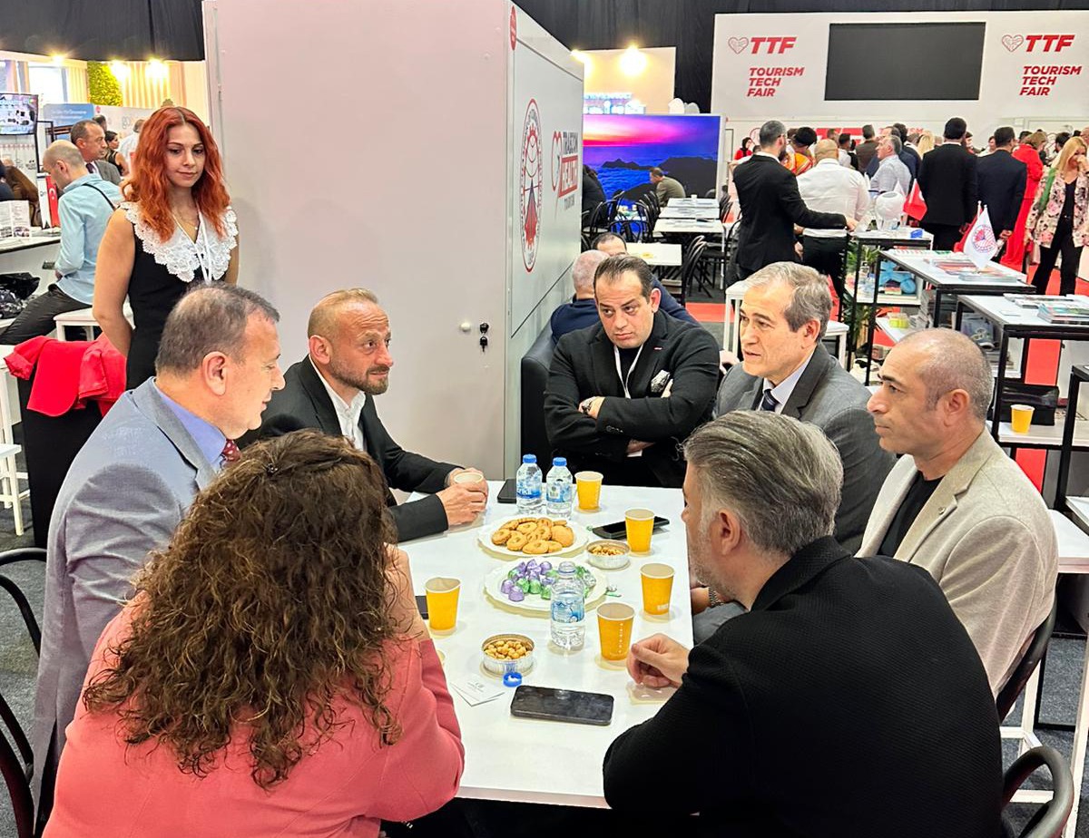 Trabzon�un sa�l�k turizmi olanaklar� Antalya�da tan�t�ld�

