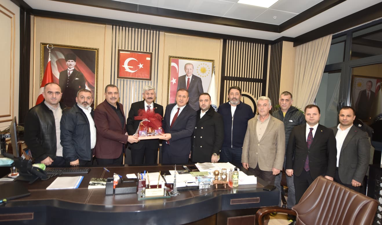 TTSO Y�ksek �sti�are Kurulundan Arakl� Belediyesine ziyaret
