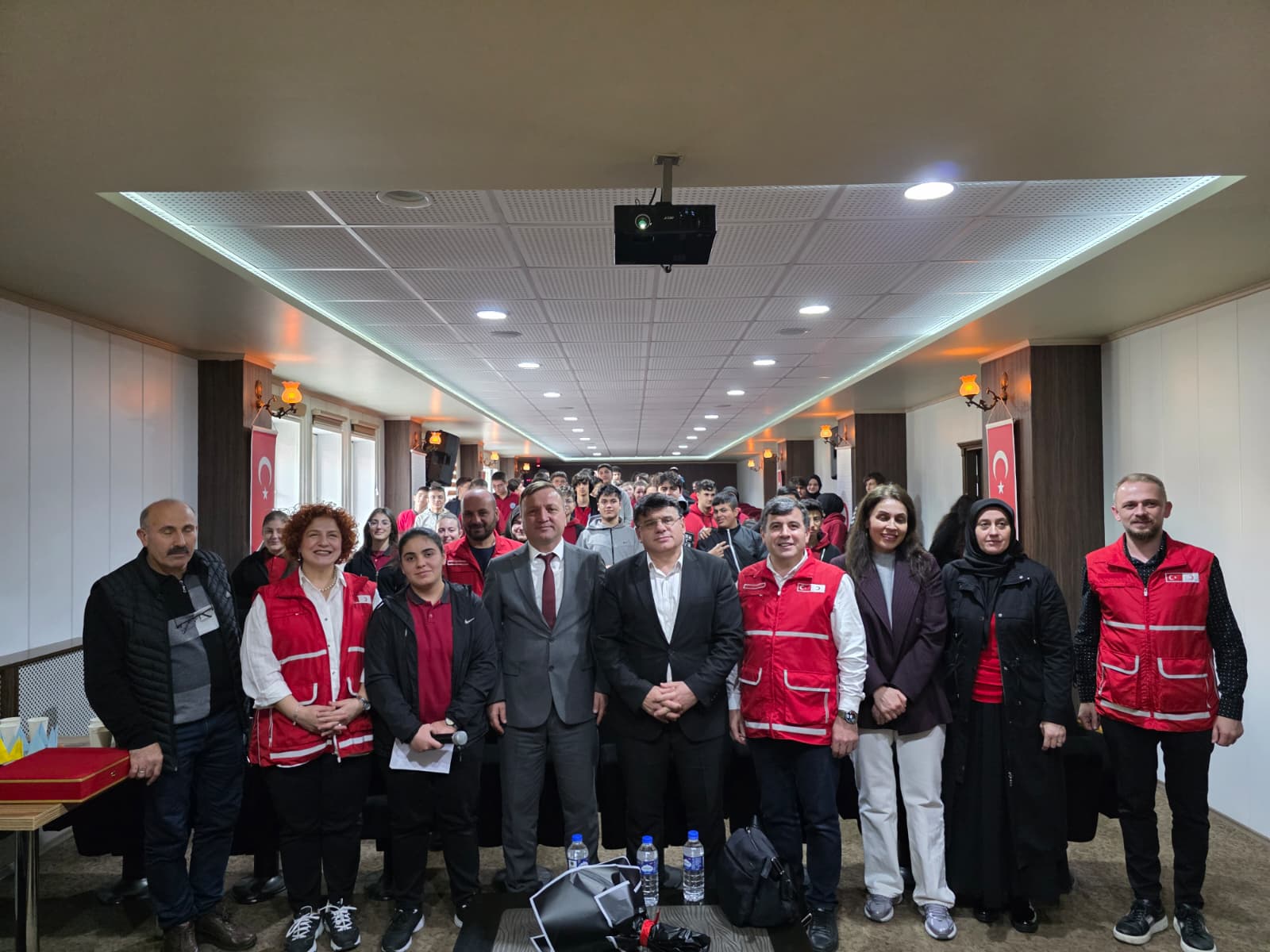 'Türk Kızılayı Tanıtım ve Bilgilendirme Programı'