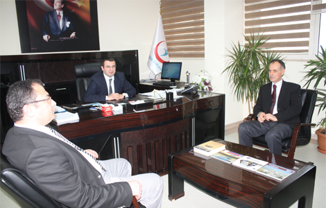 Trkmenden hastaneye ziyaret.