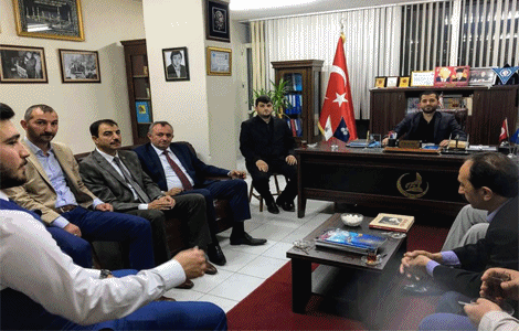 Ülkü Ocakları iftarda ülkücülerle bir araya geldi.