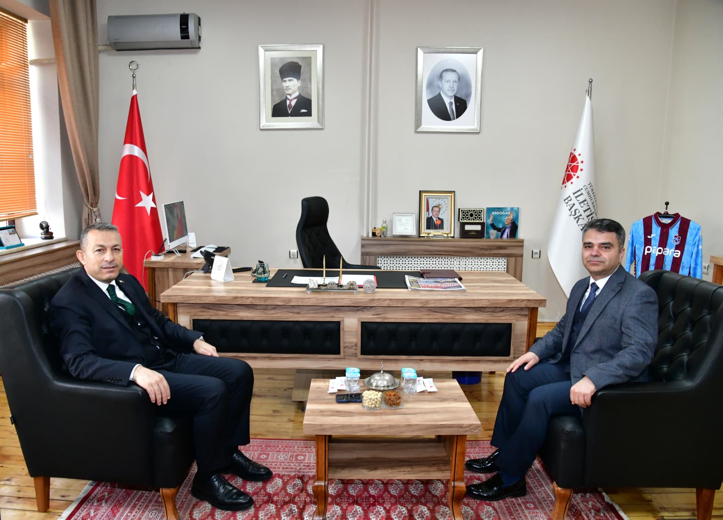 Vali Tahir �ahin'den iade-i ziyaret