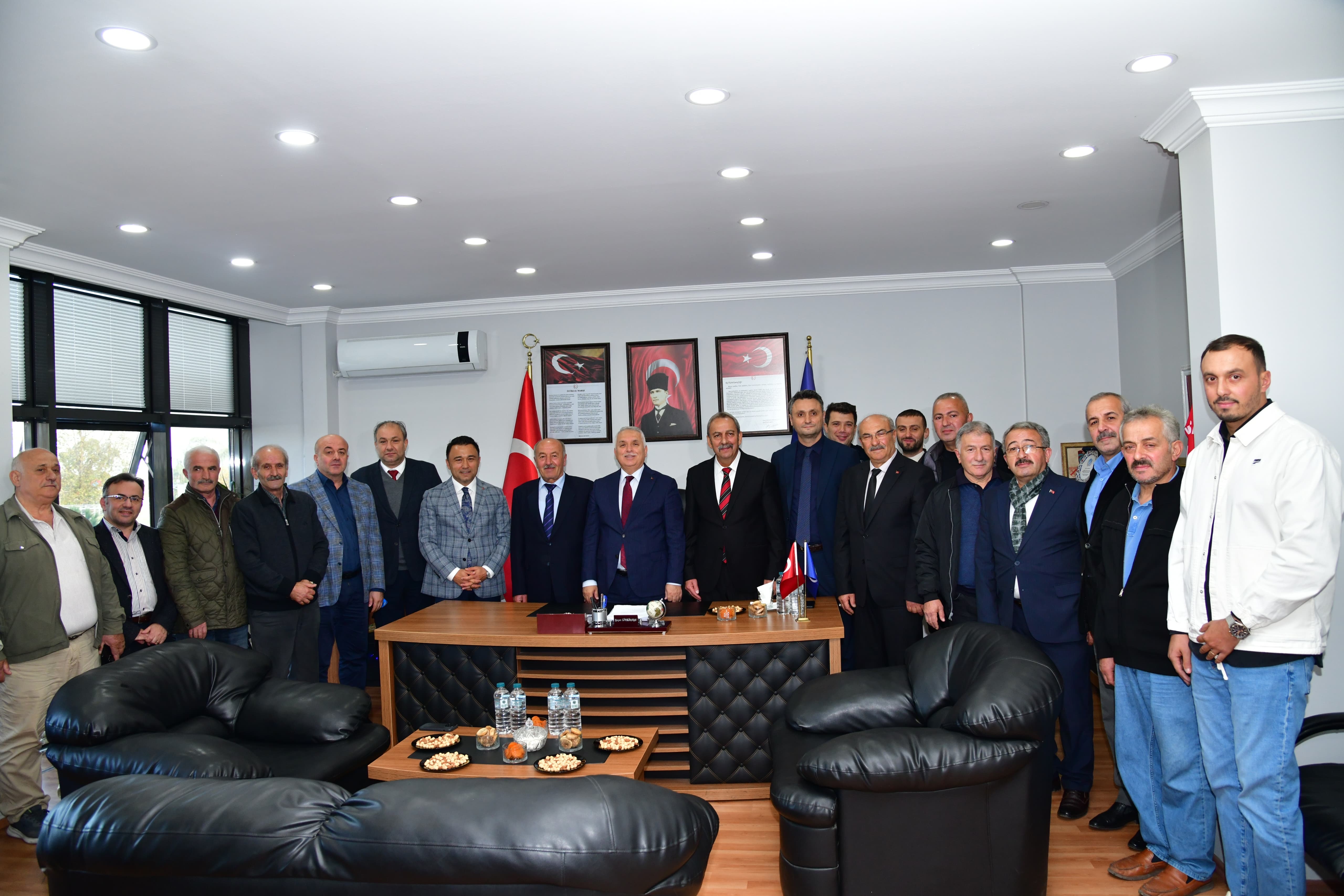 VAL� YILDIRIM�DAN ESNAF TEMS�LC�LER�NE Z�YARET