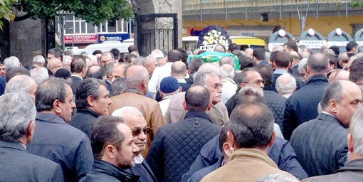 Vardaloğlu Ailesi üzgün