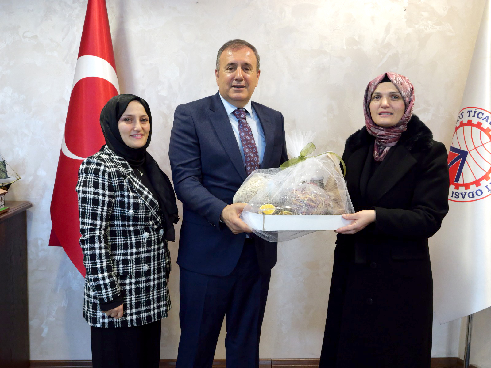 'Yiyecek i�ecek sekt�r� Kad�n Kooperatiflerinin �r�nlerini de�erlendirmelidir'