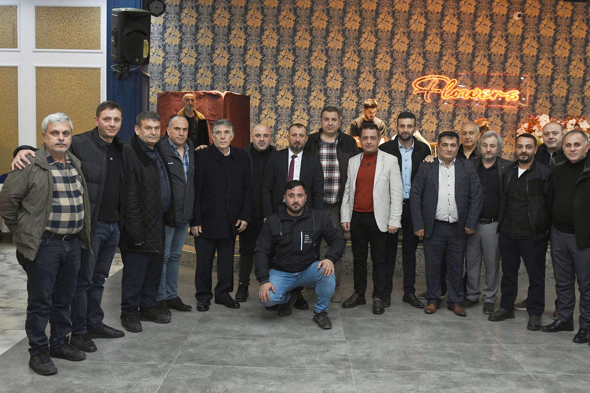 Yomra �of�rler Odas��nda Mustafa Kartal ba�kan se�ildi